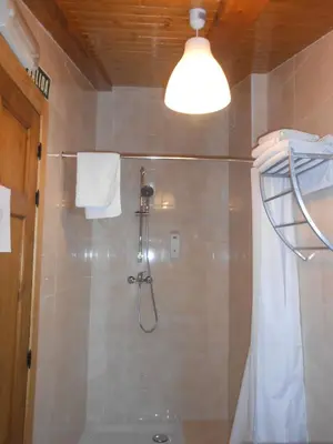 Un baño de Hospedaje Nuestra Señora de Ujue