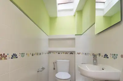 Un baño de La Caseta del Priorat