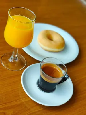 Comida en o cerca de este hotel