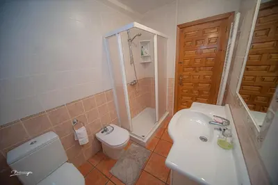 Un baño de Casa Orduna Autural