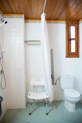 Un baño de Turisme Rural Lo Pallé de Cal Bosch