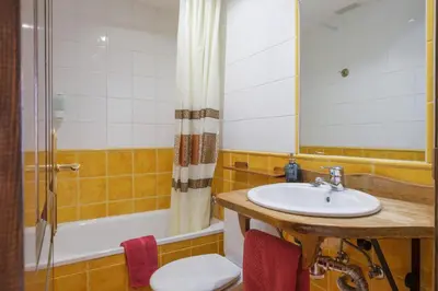 Un baño de El Rincón de Andrea Apartamentos