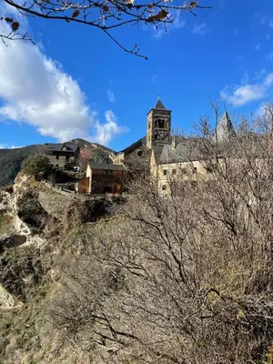 Paisaje cerca of this country house