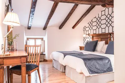 Cama o camas de una habitación en Hotel Venta de Ulzama