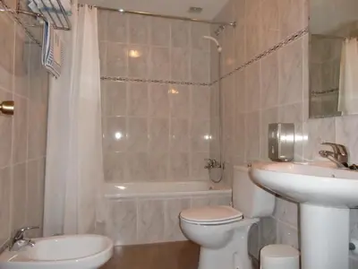 Un baño de Hotel Anaya