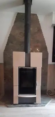 Una televisión o centro de entretenimiento en Casa Melitona
