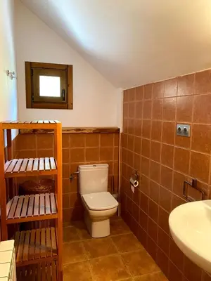 Un baño de Hoz de Jaca, Casa Mas Mañanas.