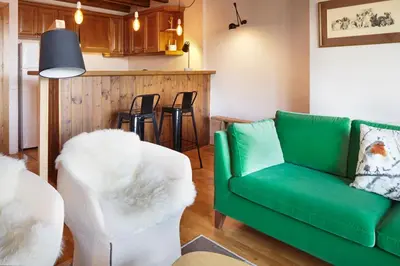 Zona de estar de Nin de Beret 4 by FeelFree Rentals