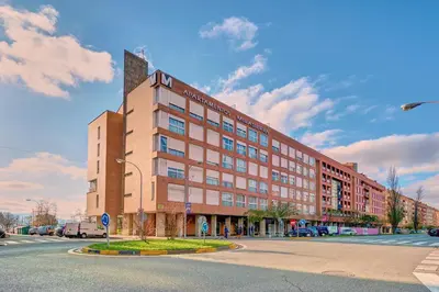 Edificio en el que se encuentra el apartamento