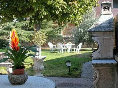 Jardín al aire libre en Casa Rural Sancho el Fuerte