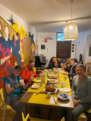 Comida en o cerca de este albergue