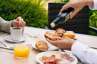 Bebidas en Hostatgeria de Poblet