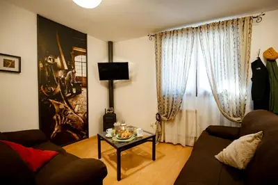 Zona de estar de Inmocyma Antigua Casa Chuanina, bajo-Benasque