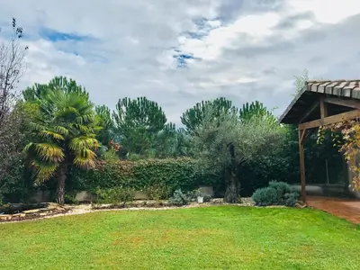 Jardín al aire libre en Puerta de Sobrarbe - Torreciudad