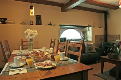 Comida en o cerca de este hostal o pensión