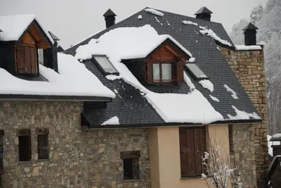 TU APARTAMENTO EN FORMIGAL-PANTICOSA SALLENT-Escarrilla en invierno