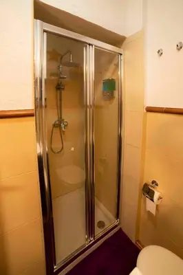Un baño de La Bodeguita de Alhama