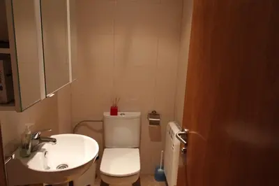 Un baño de Espacioso ap en Gessa