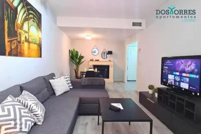 Una televisión o centro de entretenimiento en Dos Torres Bárbol - Jacuzzi privado