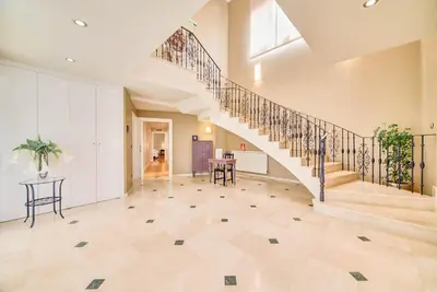 Plano de Ver Venir, acogedoras habitaciones con piscina
