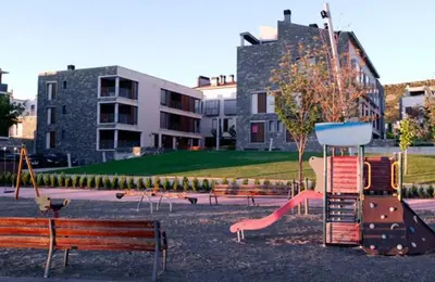 Zona de juegos infantil en Apartamento en c/ Peroneros
