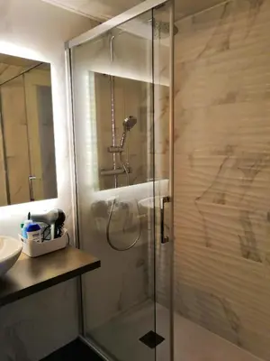 Un baño de La Parada Santo Domingo 1