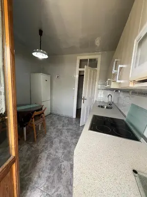 Una cocina o zona de cocina en Apartamento Maribel