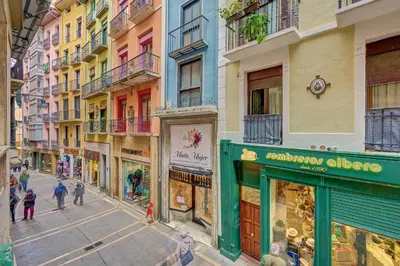 El barrio de los alrededores o un barrio cerca de este apartamento