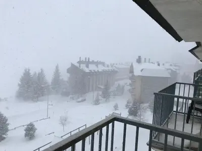 Apartamentos LÓRIEN Candanchú en invierno