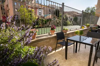 Jardín al aire libre en Apartamentos Terraza Ega