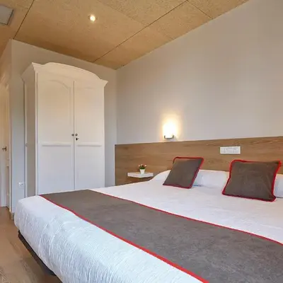Hostal Nobadis