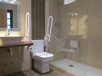 Un baño de Hostal Otsoa