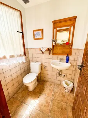 Un baño de Casa Piedralén