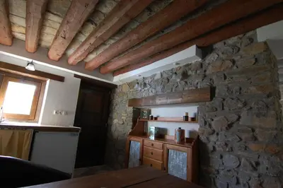 Una cocina o zona de cocina en Apartamento El Fenal de Turmo Casa rural 