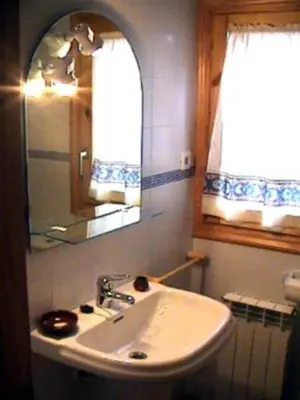 Un baño de Tossal del Maig