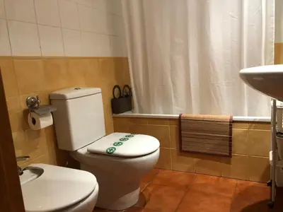 Un baño de Apartamentos 7 Valles Jaca Centro