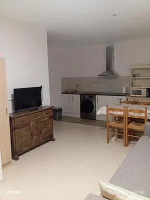 Una cocina o zona de cocina en CASA el NOGAL
