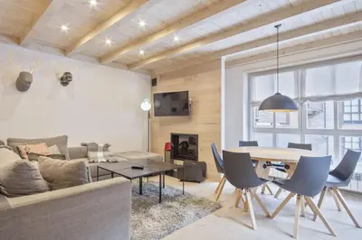 Zona de estar de Luderna - Apartamento Val de Ruda A22 Montlude