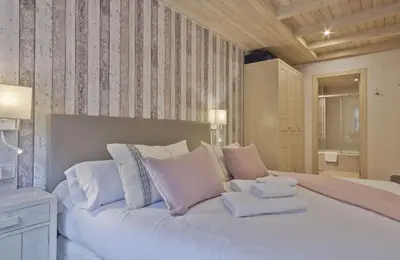 Cama o camas de una habitación en Luderna - Apartamento Val de Ruda A22 Montlude
