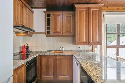Una cocina o zona de cocina en Luderna - Apartamento Val de Ruda B1 Morèdo