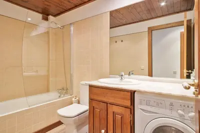 Un baño de Luderna - Apartamento Val de Ruda B1 Morèdo