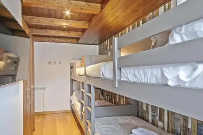 Cama o camas de una habitación en Luderna - Apartamento Val de Ruda B14 Paulet