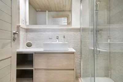 Un baño de Luderna - Apartamento Val de Ruda B25 Sarraèra