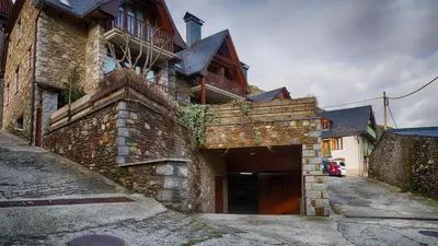 Edificio en el que se encuentra la casa o chalet