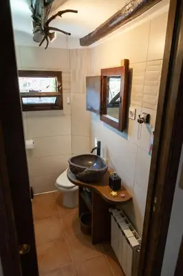 Un baño de Cal Gironell