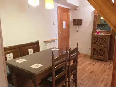 Una cocina o zona de cocina en B16 - Edif Ball Benás Dúplex - Villmor