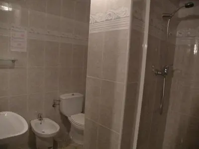 Un baño de Hostal Oasis