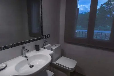 Un baño de Casa Martin Ordesa