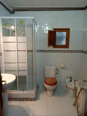 Un baño de Mas Arboretum