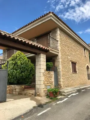 Edificio en el que se encuentra la casa o chalet